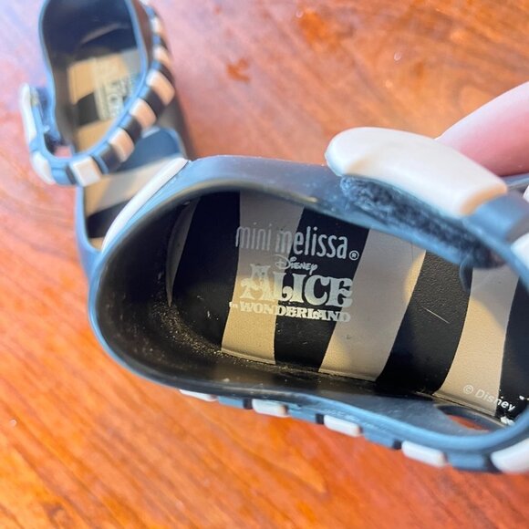 Mini Melissa Alice in Wonderland Cheshire Cat Maryjane Shoes- Size 6 - Picture 4 of 7